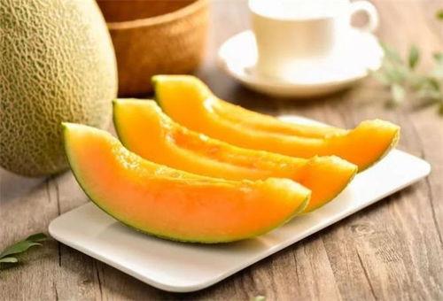热感冒 吃哈密瓜,清凉一夏健康相伴